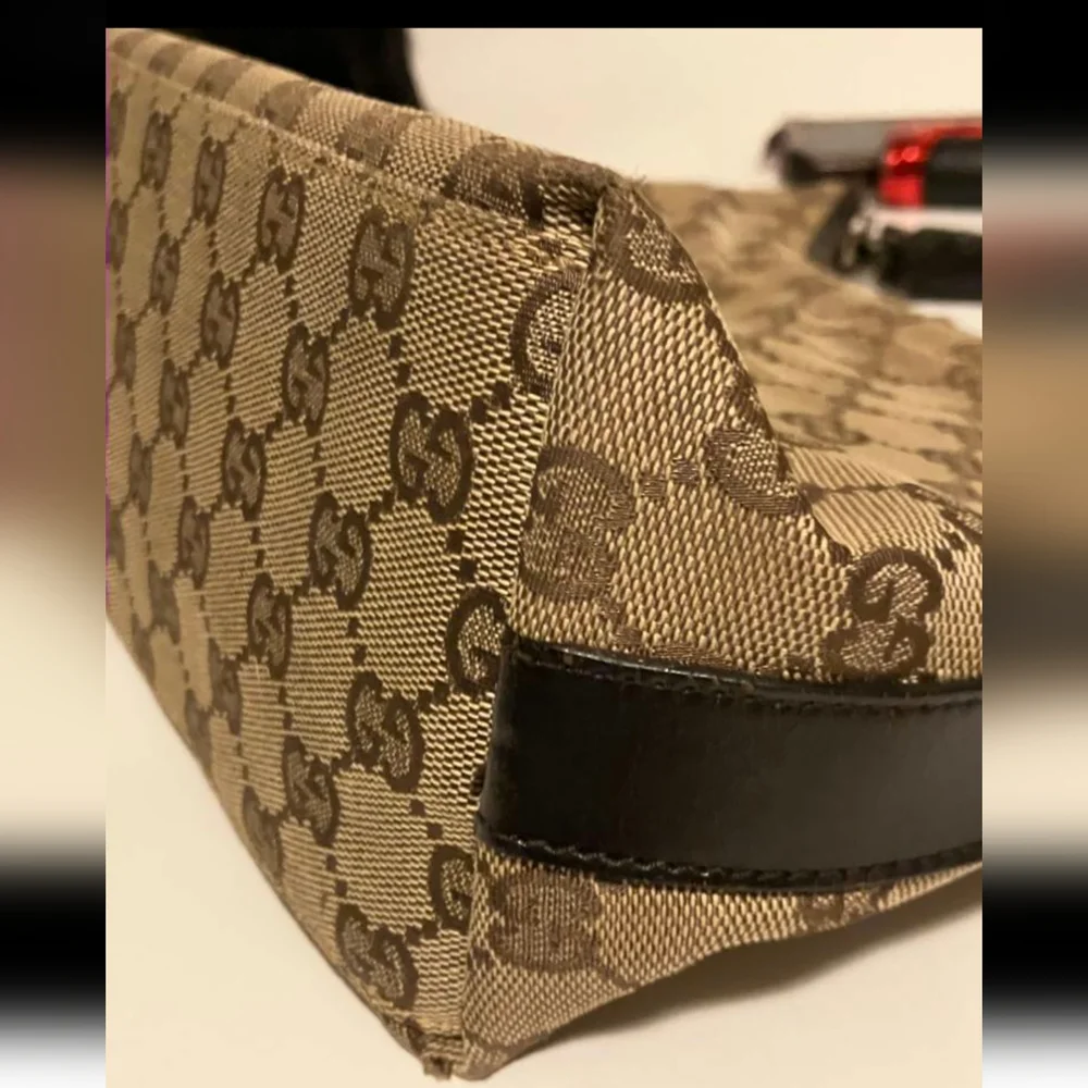Gucci Vintage Hand Bag EUC - Picture 8 of 16